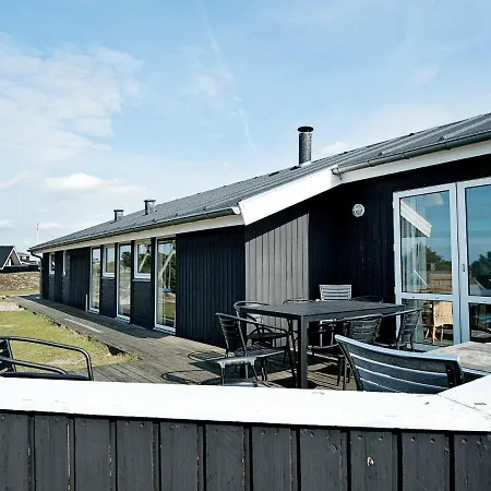 Modern Holiday In Fan With Private Whirlpool Feriehus Fanø